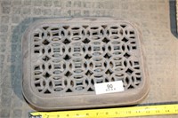 Cast Iron Grate/ Trivet