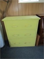 Small yellow chest