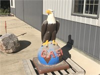 Case Eagle, concrete/ aggregate