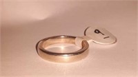 Sterling silver ring stamped .925 size 9