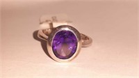 Amethyst sterling silver ring stamped .925 size 6