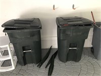 Toter Corporated Trash Cans