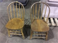 ,LOT OF 2 CHAIRS