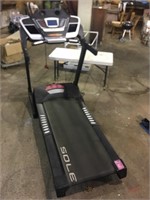 SOLE TREADMILL WITH INCLINE