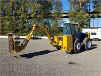 1989 Ford 276 Bi-Directional Articulating Tractor