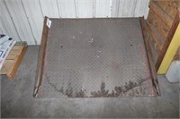 52" X 3 1/2' STEEL LOADING DOCK PLATE