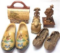 HOLLAND CLOGS WITH WOODEN SCULPTURES