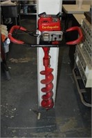 TC11 "Earthquake" 2 cycle one man Auger