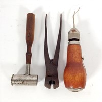 3 pc. Small Tools, Musket Ball Mold