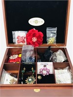 sash tea box with contents