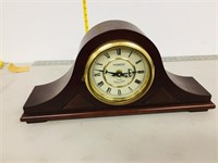 Mirado quartz mantle clock