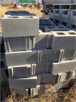 1-Pallet L-Corner Cored Concrete Block