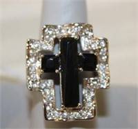 CROSS RING