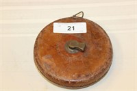 CHESTERMAN SHEFFIELD LEATHER CASED TAPE MEASURE