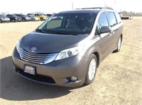 2011 Toyota Sienna Mini-Van Van