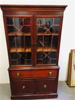 china cabinet with 2 doors and drawer