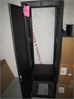 Metal server cabinet 22x 20x 74