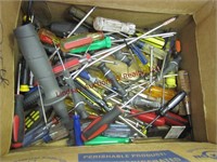 1 group misc tools: pliers, screw drivers & others