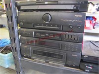 Pioneer stereo dbl cassette deck receiver RX-590,