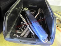 5 hand saws, sockets, & other