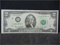 26-1976 $2 US Bank Notes. 25 Consecutive. 1 Non