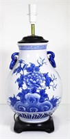 Large Chinese blue and white table lamp