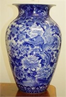 Large Japanese blue & white porcelain vase