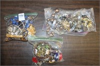 CHOICE OF BAGS OF MIS JEWELRY