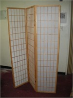 51 x71Ó changing Room Divider Screen