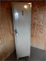 Metal Locker w/ 1 Door & Hasp