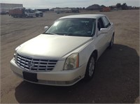 2008 Cadillac DTS Sedan Car