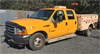 2001 Ford F350 Truck with Service Bed