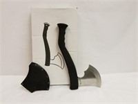 ROUGH RIDER AXE WITH COVER