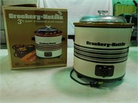 Crockery-Kettle Crock Pot, 3.5 quart, in box