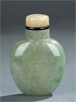 Jadeite snuff bottle