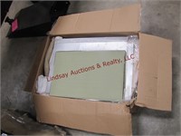 Box of table linens,place mats, &napkins