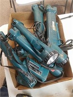 Makita tools untested 2 chargers 3 batteries