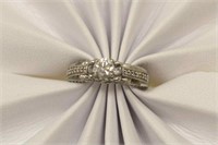 14kt white gold diamond engagement ring