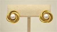 18kt yellow gold pearl knot earrings