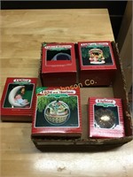 BOX OF HALLMARK LIGHT AND MOTION ORNAMENTS (80'S)