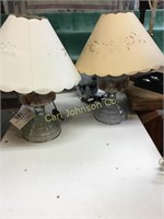 2 ELECTRIC OIL LAMPS