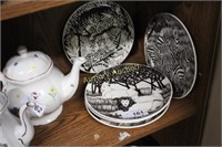 AFRICAN ANIMAL DECORATED COLLECTOR PLATES