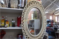 OVAL MIRROR