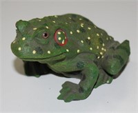 Realistic Frog Statue