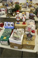 Lot of Assorted Christmas Decorations
