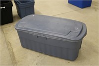 Storage Tote with lid