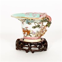 Chinese Porcelain Libation Cup, Qianlong Mark