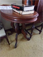 OVAL WOODEN SIDE TABLE W/ORNATE CARVING