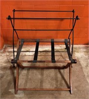 Iron Quilt Rack and Luggage Rack