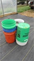 (7) 5-Gallon Buckets